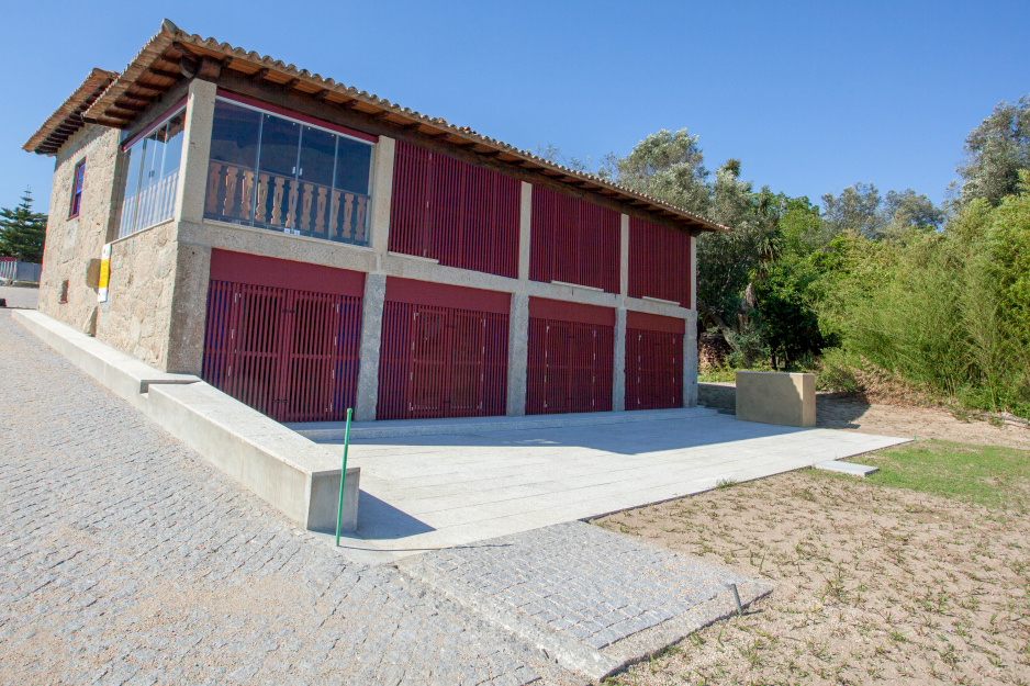 Villa com 2 quartos e piscina privada em Amares