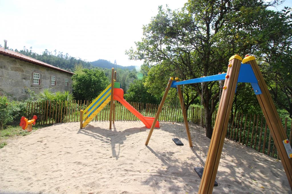 T2 com Piscina em Quinta em Amares
