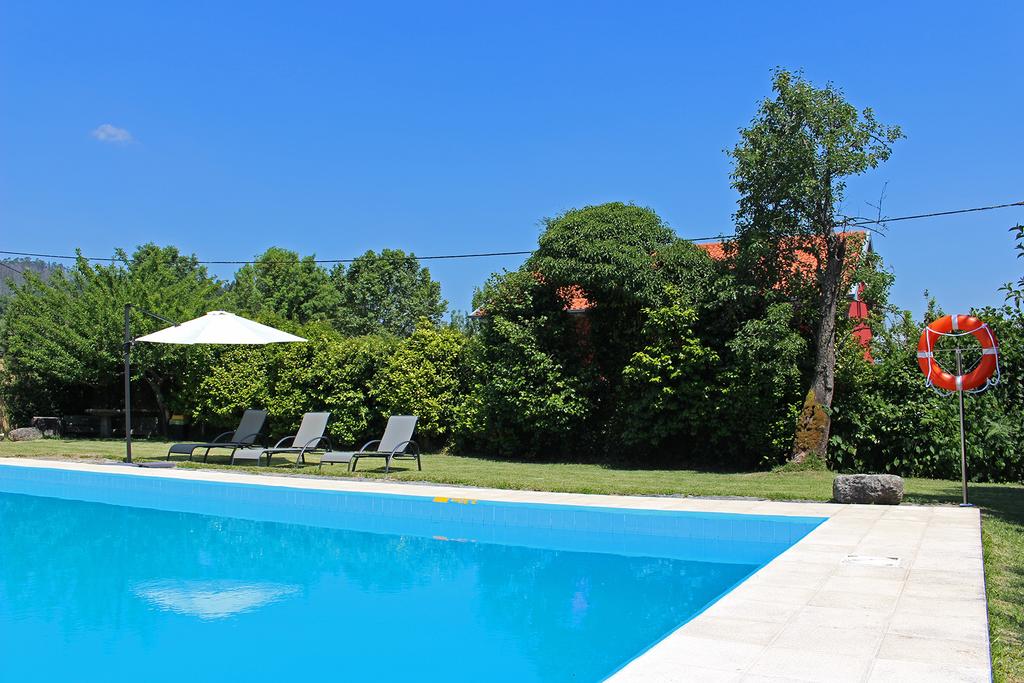 T3 com Piscina em Quinta em Amares