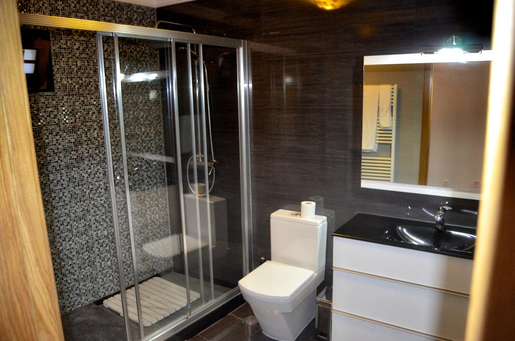 T2 com Piscina Privada