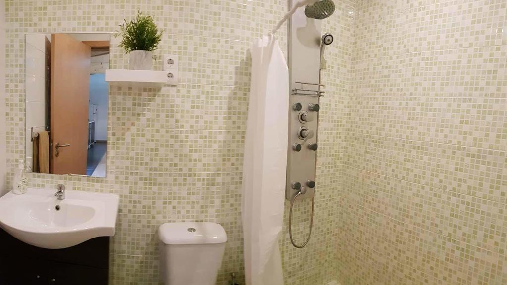 Casa T2 com Piscina Privada III