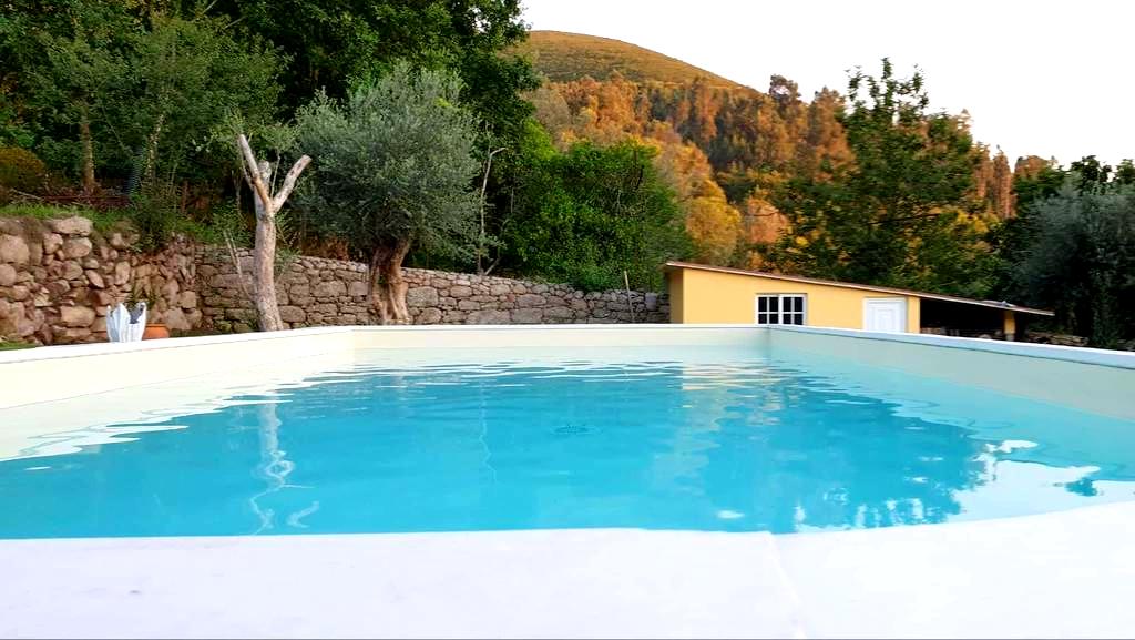 Casa T2 com Piscina Privada III