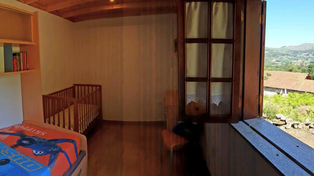 Casa T2 com Piscina Privada III