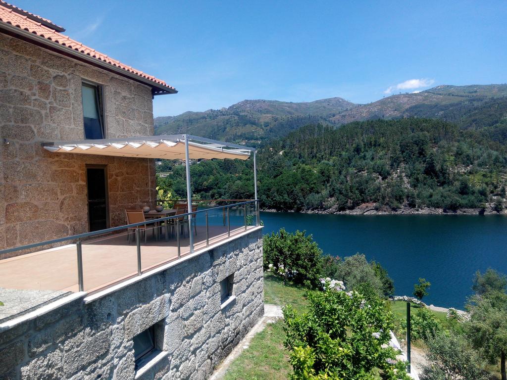 T4 com piscina privada