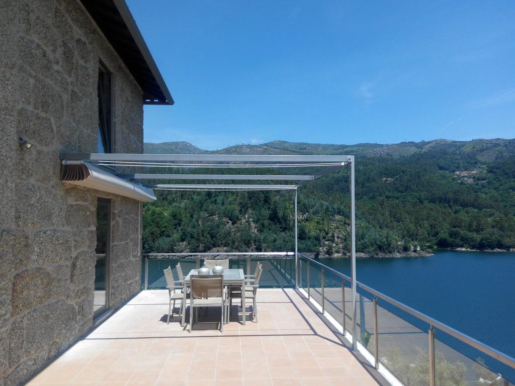 T4 com piscina privada