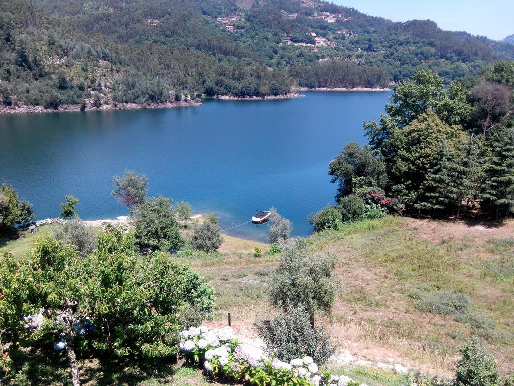 T4 com piscina privada