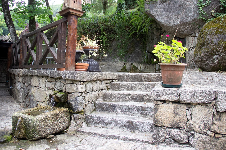 Casa com piscina privada no centro do Gerês