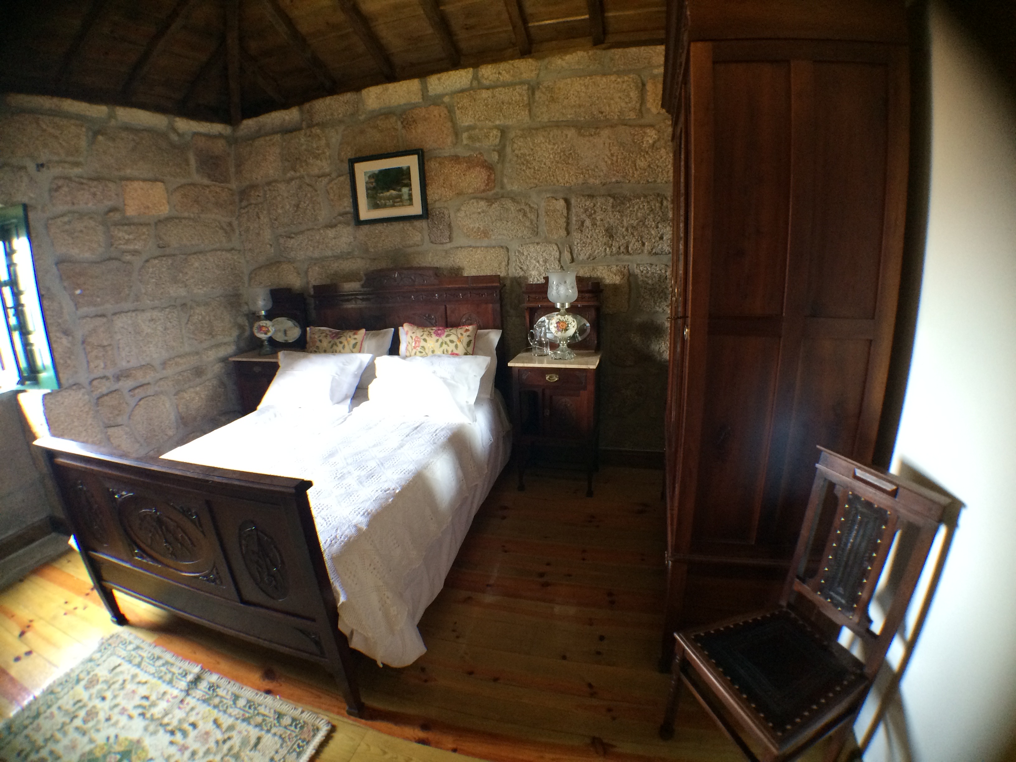 Casa do Assento – Castelo – luxo no Parque Nacional Peneda Gerês – Castelo Lindoso