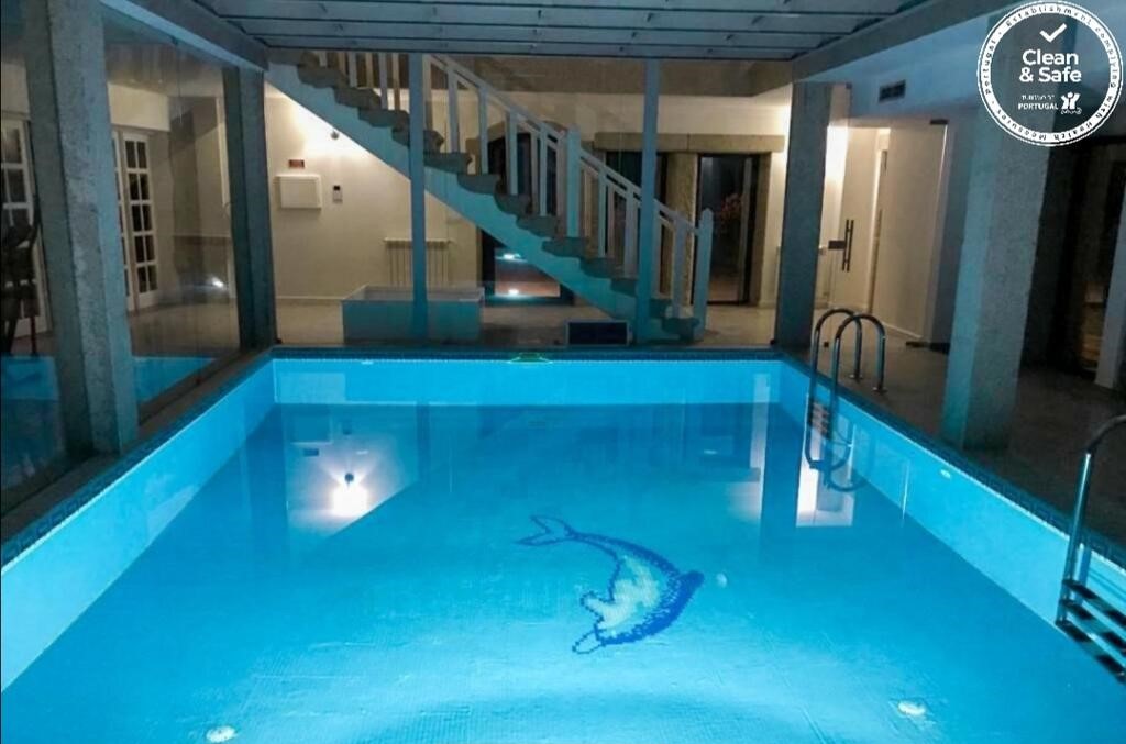 Casa T4 com Piscina Aquecida