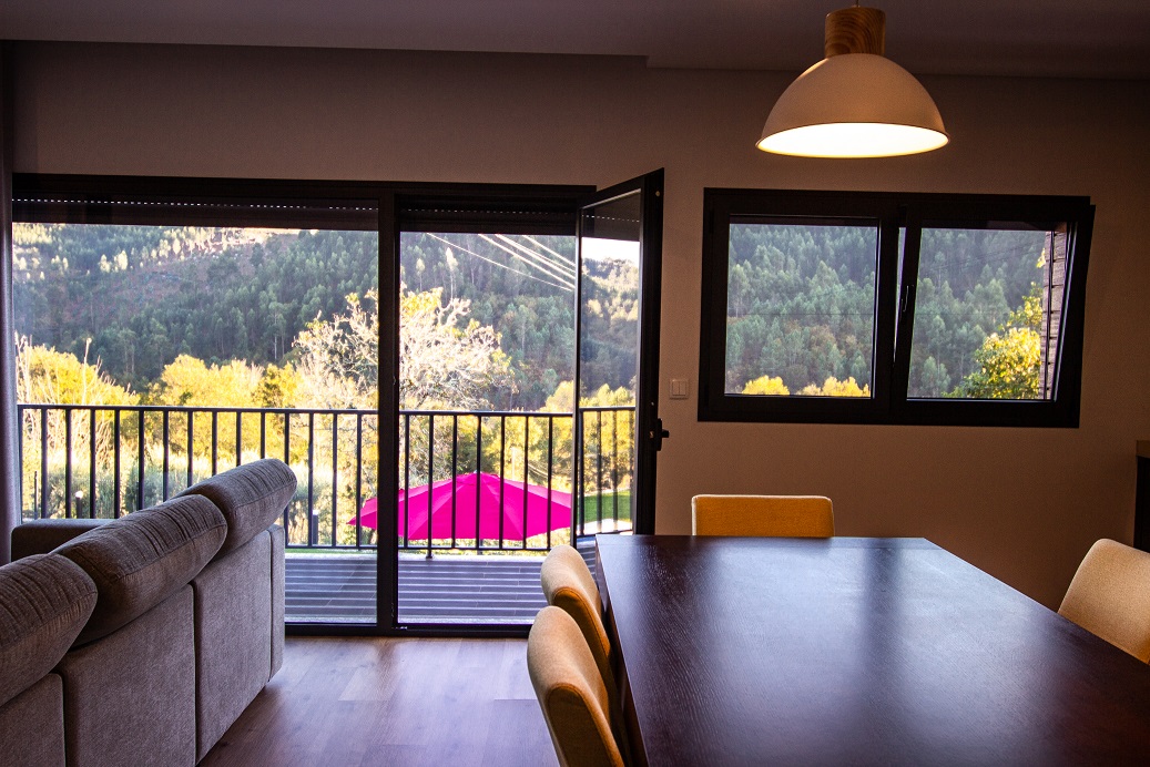 Casa com piscina privada T3