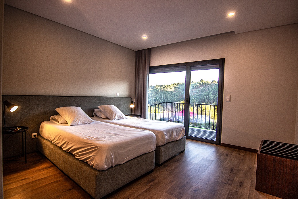 Casa com piscina privada T3