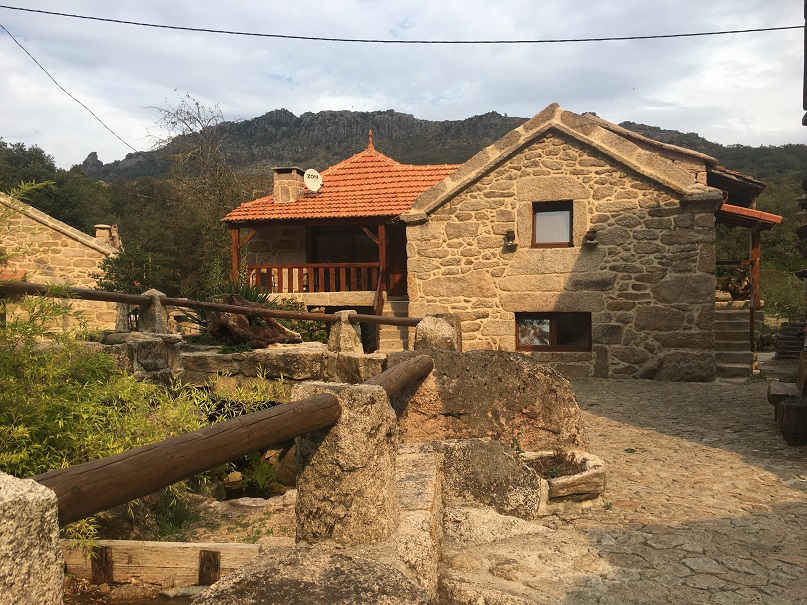 Casa 2 Turismo Rural em Castro Laboreiro