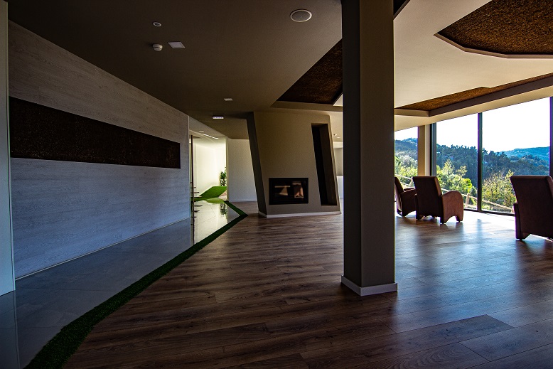 Wolf Room