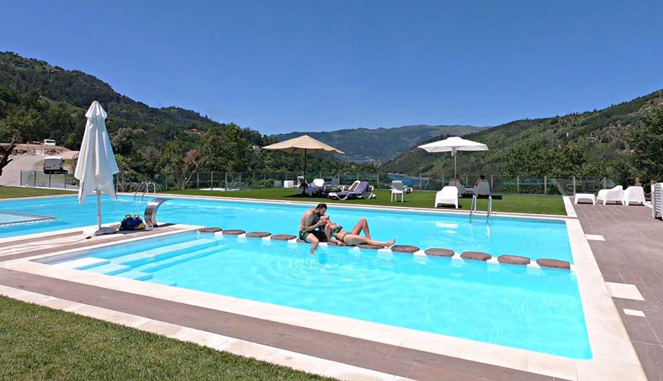 Casa do Carvalho com Jacuzzi e piscina interior