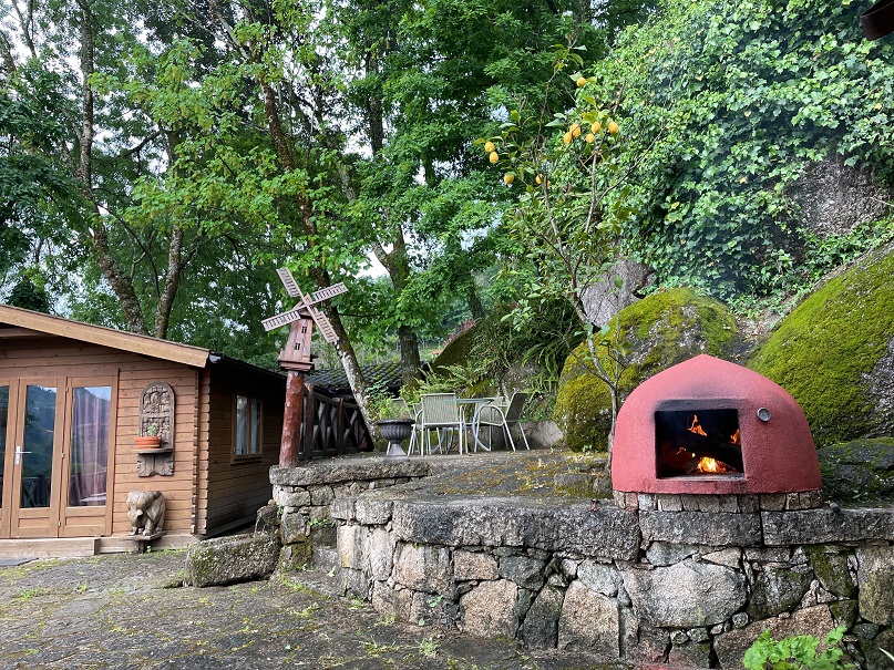 Casa com piscina privada no centro do Gerês