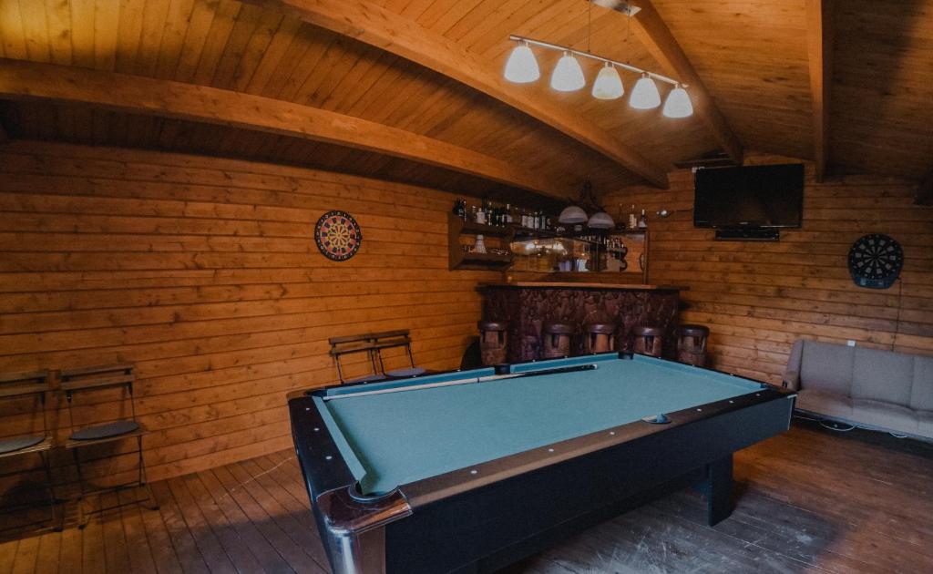 Casa com piscina privada no centro do Gerês