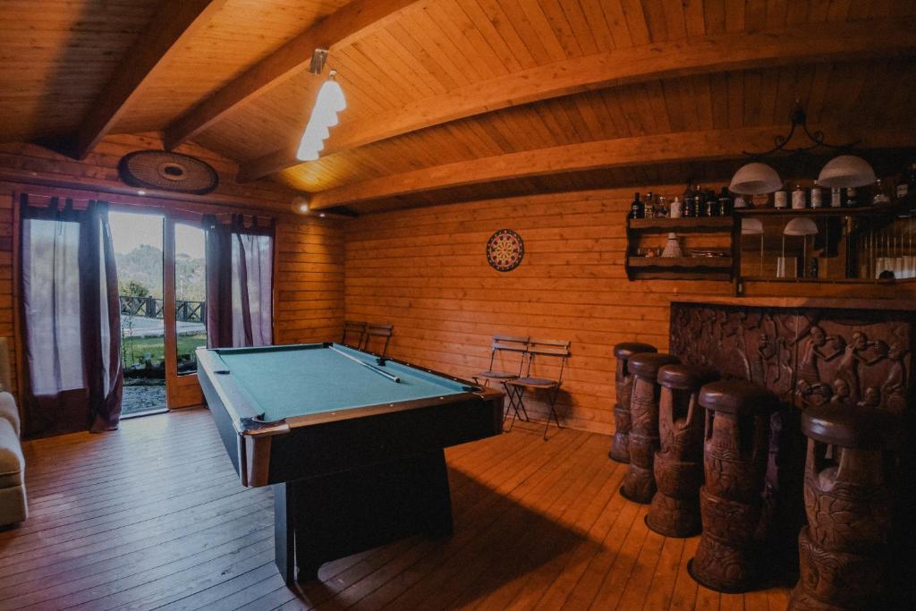 Casa com piscina privada no centro do Gerês