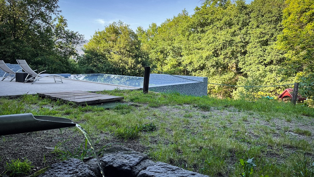T2 com Piscina privada, Jacuzzi e banho turco