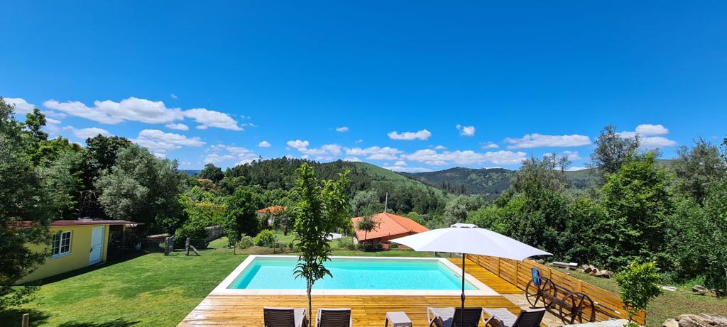 Casa T2 com Piscina Privada III