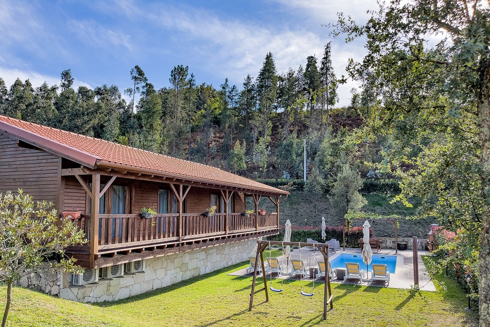 Bungalow T2 com piscina privada em Vieira do Minho