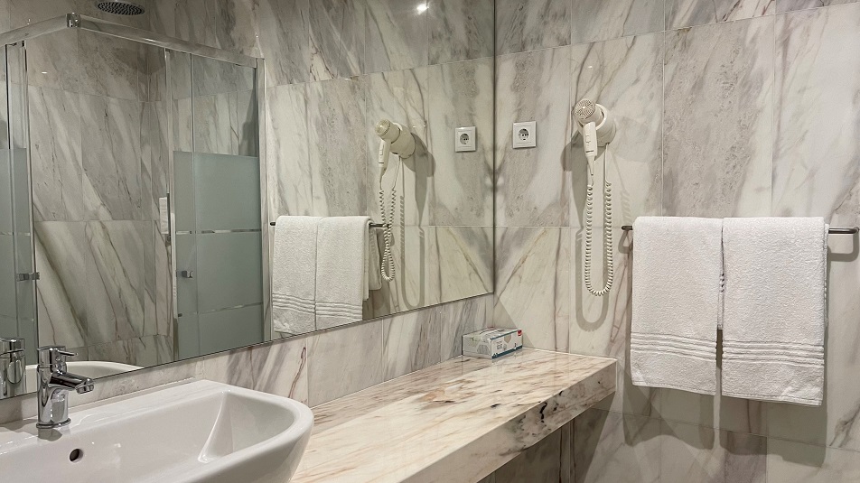 T6 em quinta com piscina, jacuzzi e sauna TUDO PRIVADO