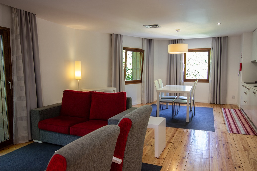 T6 em quinta com piscina, jacuzzi e sauna TUDO PRIVADO