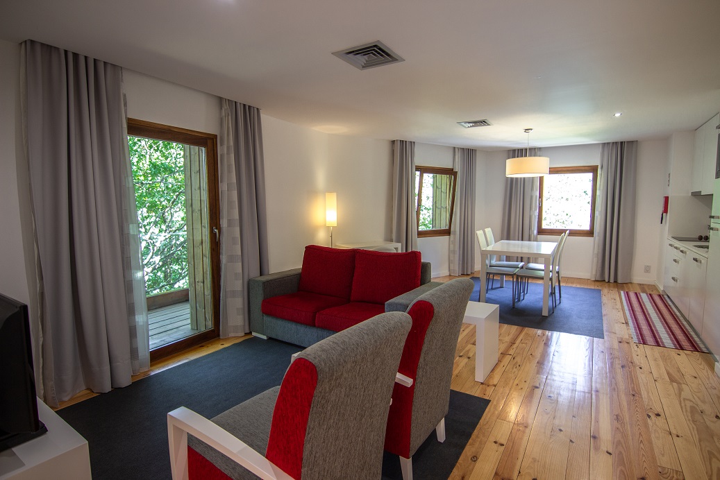 T6 em quinta com piscina, jacuzzi e sauna TUDO PRIVADO