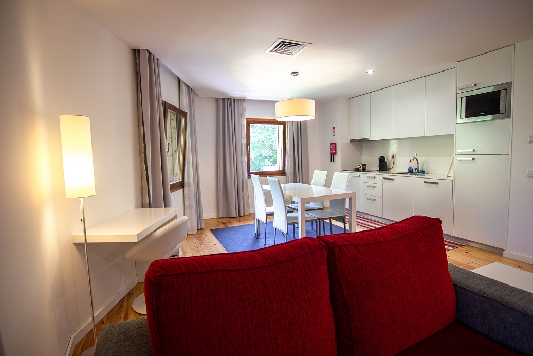 T6 em quinta com piscina, jacuzzi e sauna TUDO PRIVADO