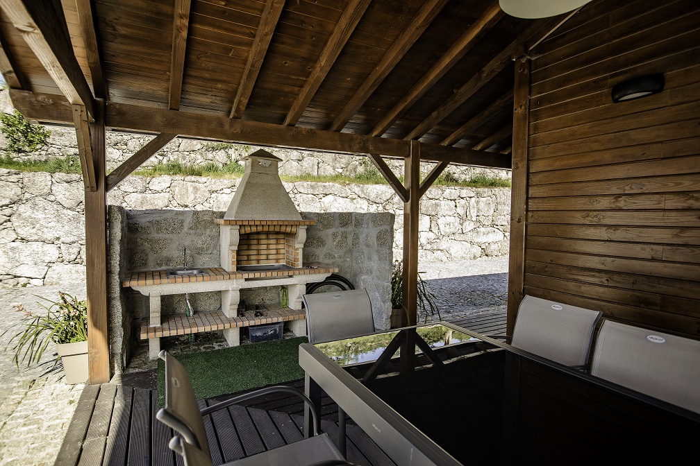 Bungalow T2 com piscina privada e Jacuzzi em Vieira do Minho