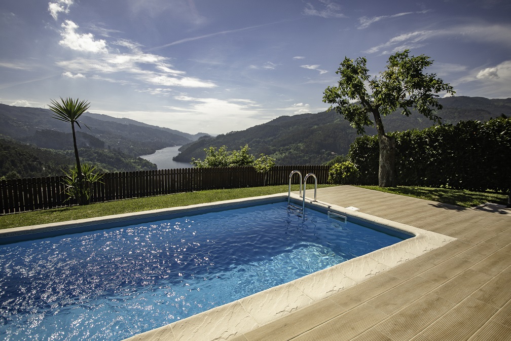 Bungalow T1 com piscina privada e Jacuzzi em Vieira do Minho
