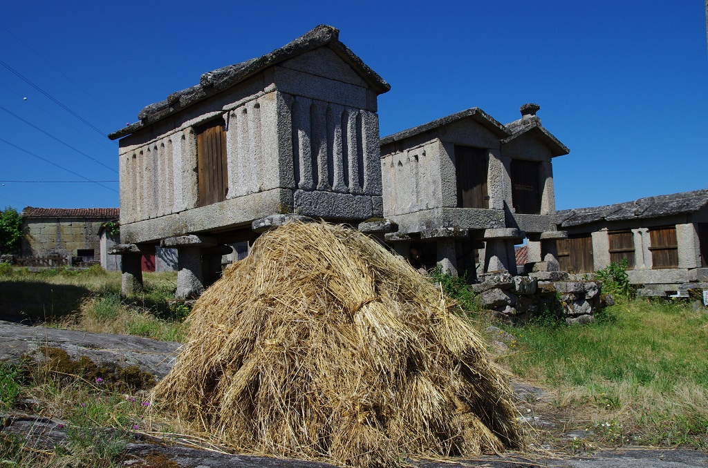 Casa de Pedra para 2 pessoas Gerês