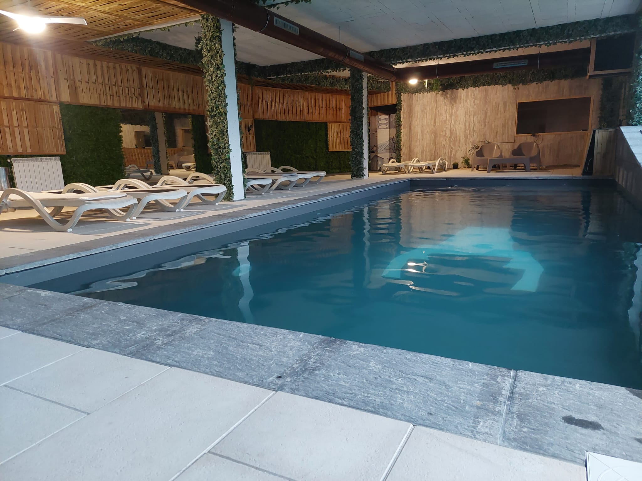 Glamping com Jacuzzi Privado