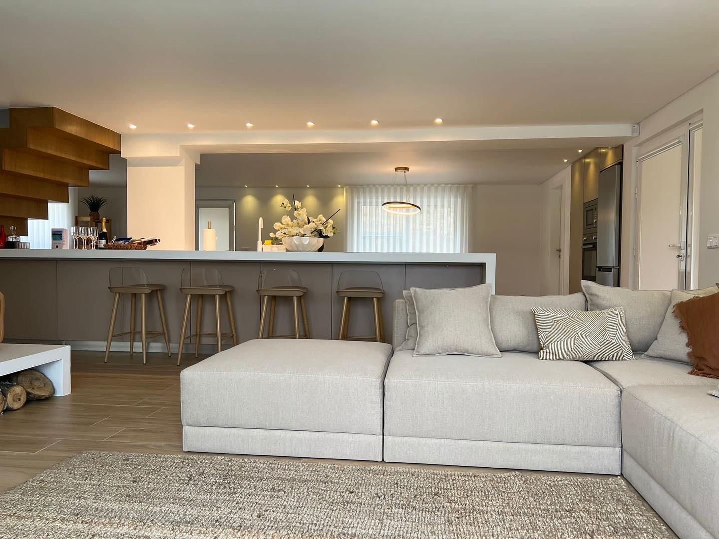 Casa T4 de Luxo com Jacuzzi e Piscina Privada