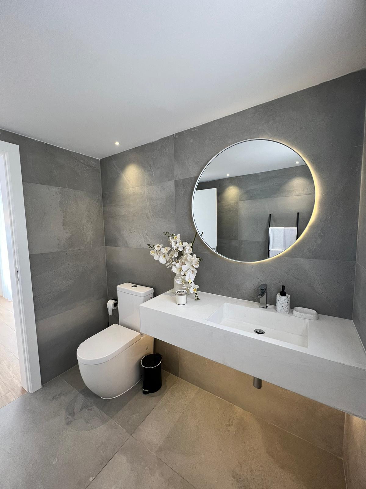 Casa T4 de Luxo com Jacuzzi e Piscina Privada