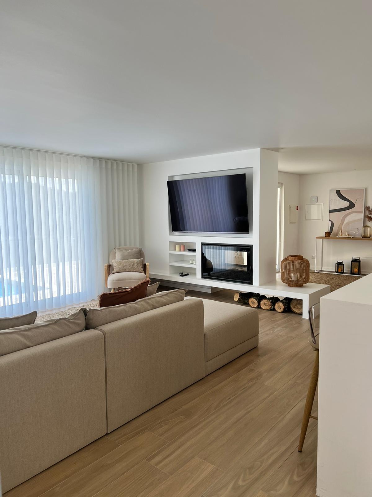 Casa T4 de Luxo com Jacuzzi e Piscina Privada