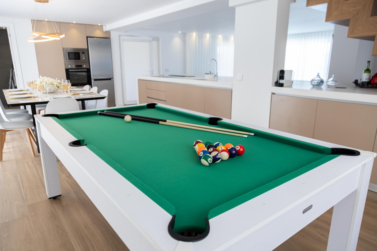 Casa T4 de Luxo com Jacuzzi e Piscina Privada