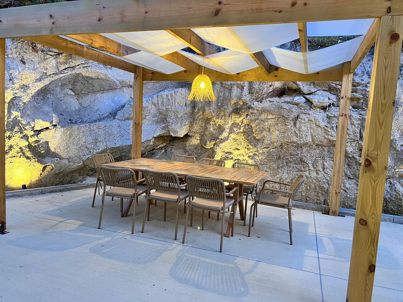 Casa de Luxo com Jacuzzi e Piscina Privada