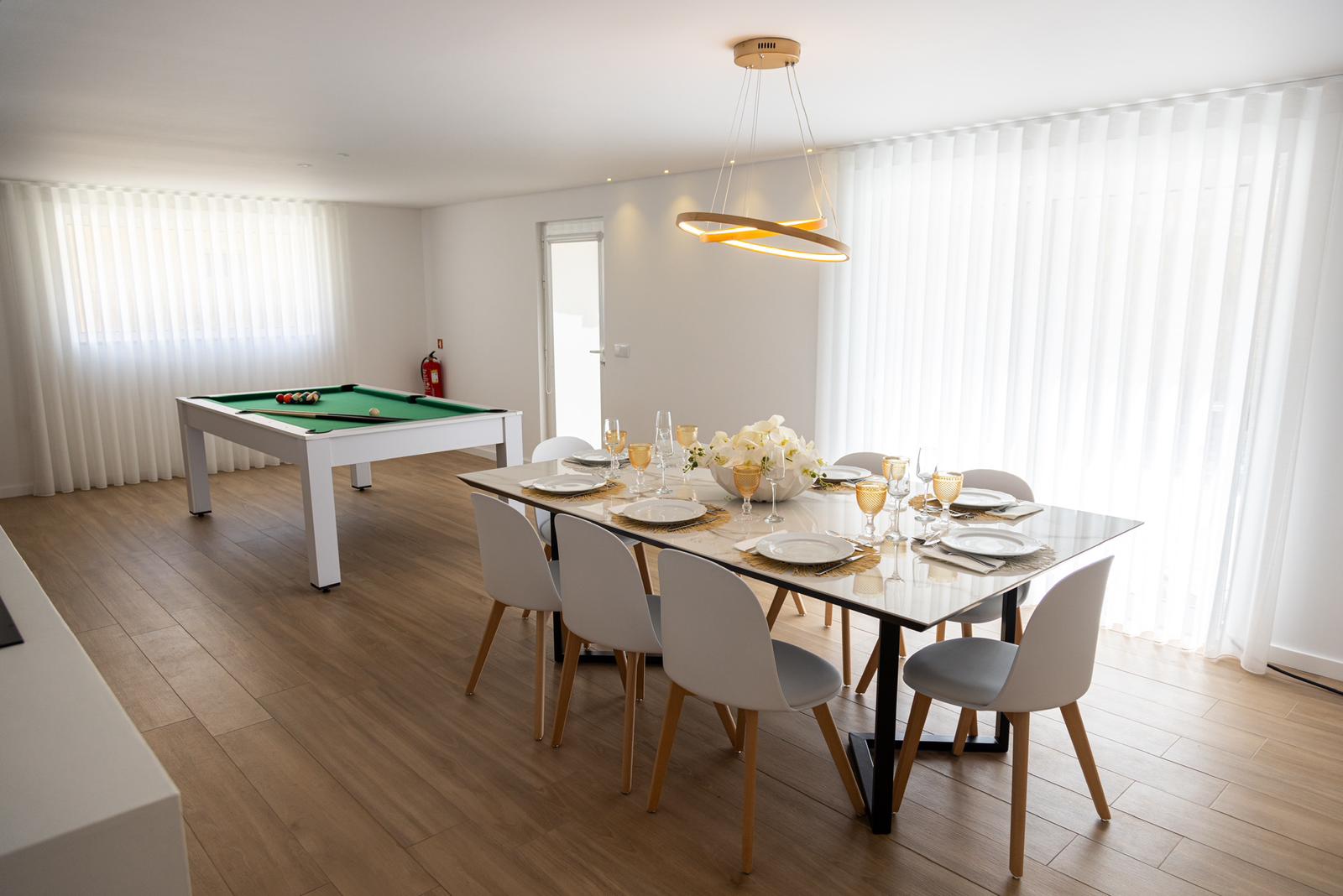 Casa T4 de Luxo com Jacuzzi e Piscina Privada