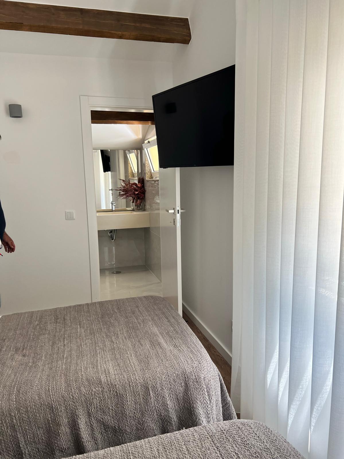 Casa T4 de Luxo com Jacuzzi e Piscina Privada
