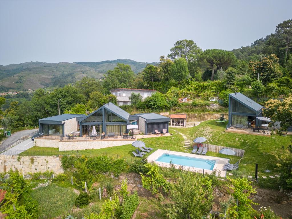 T2 com Jacuzzi e Piscina em Terras de Bouro 1