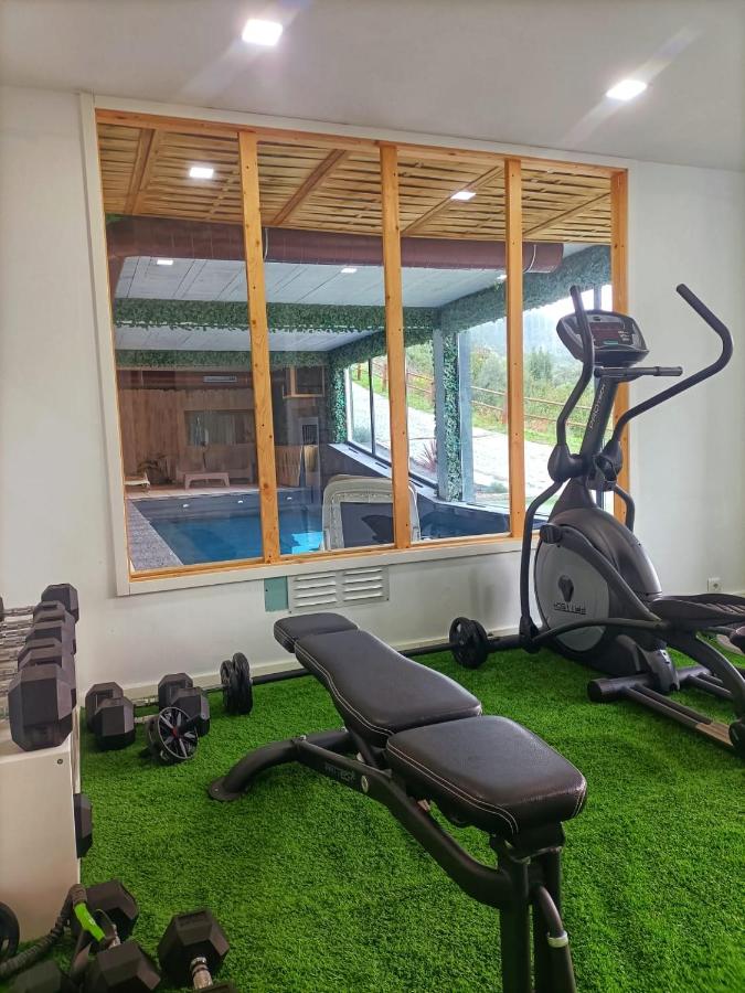 Quarto duplo superior com piscina
