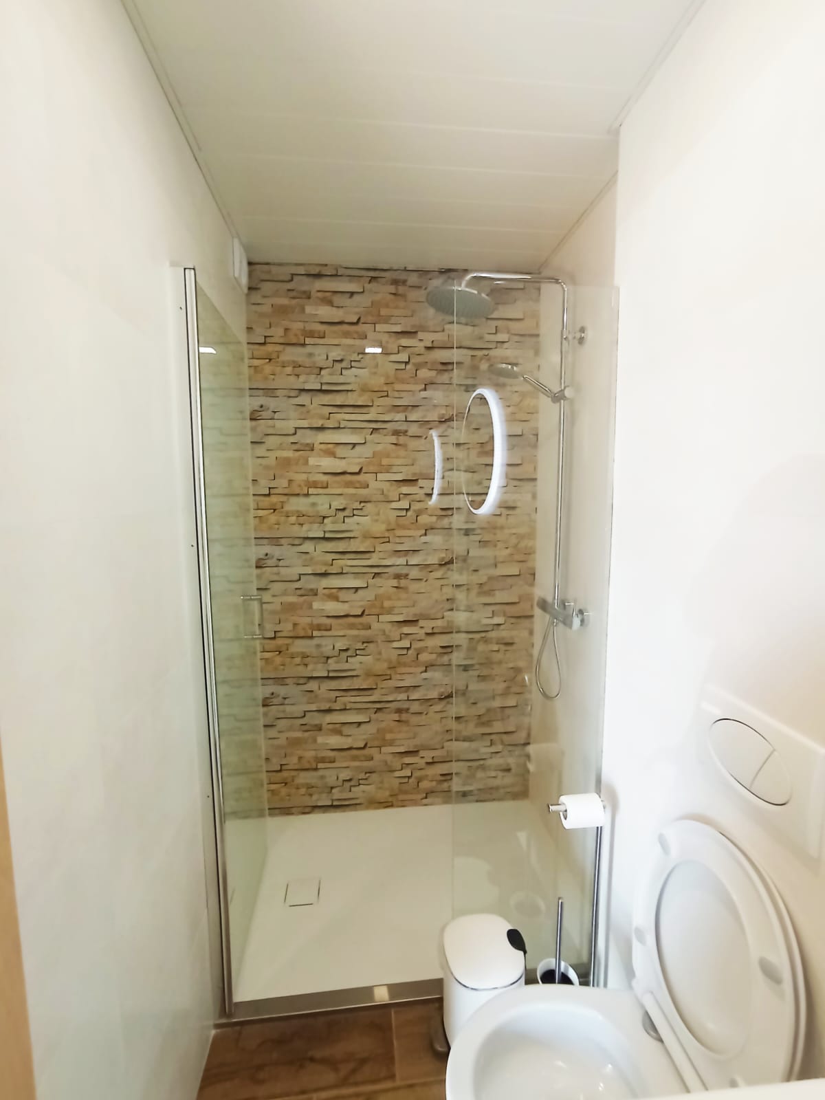 Casa com piscina perto das cascatas