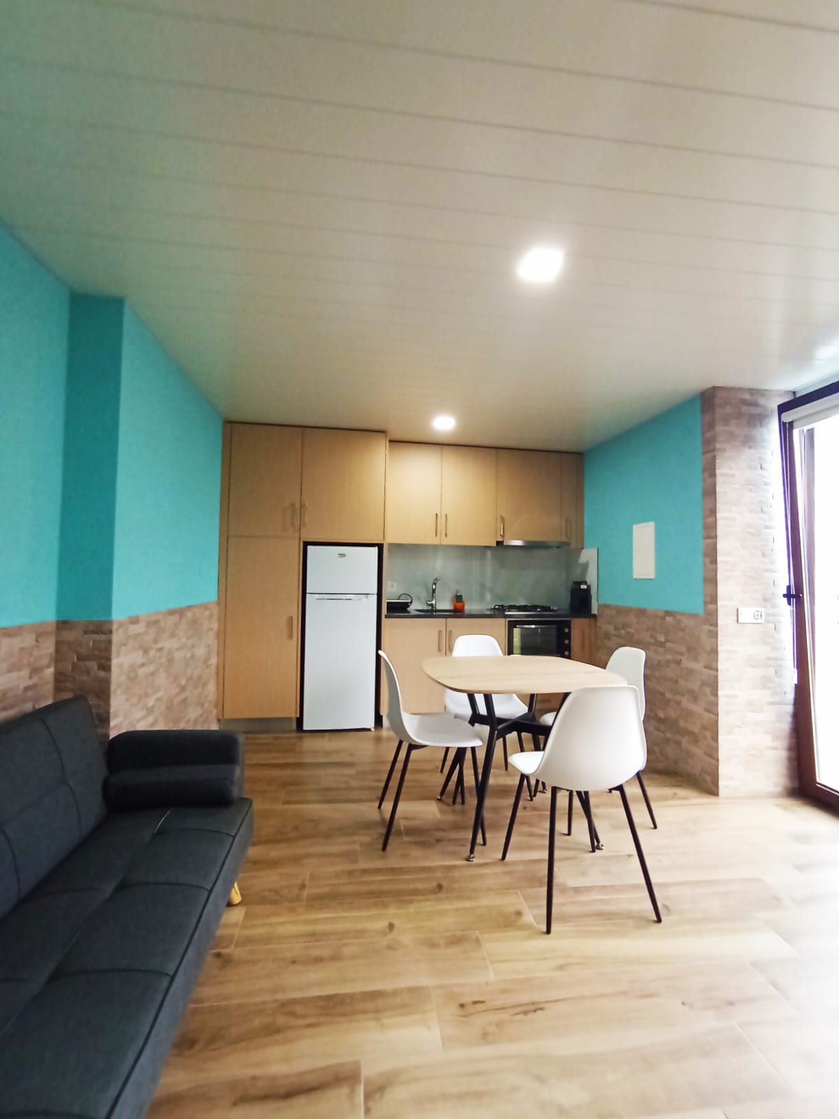 Casa com piscina perto das cascatas