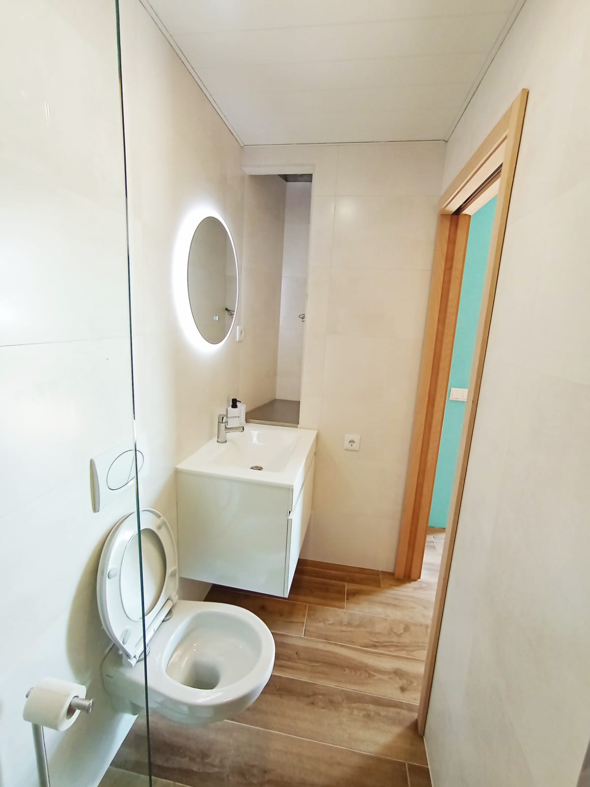 Casa com piscina perto das cascatas