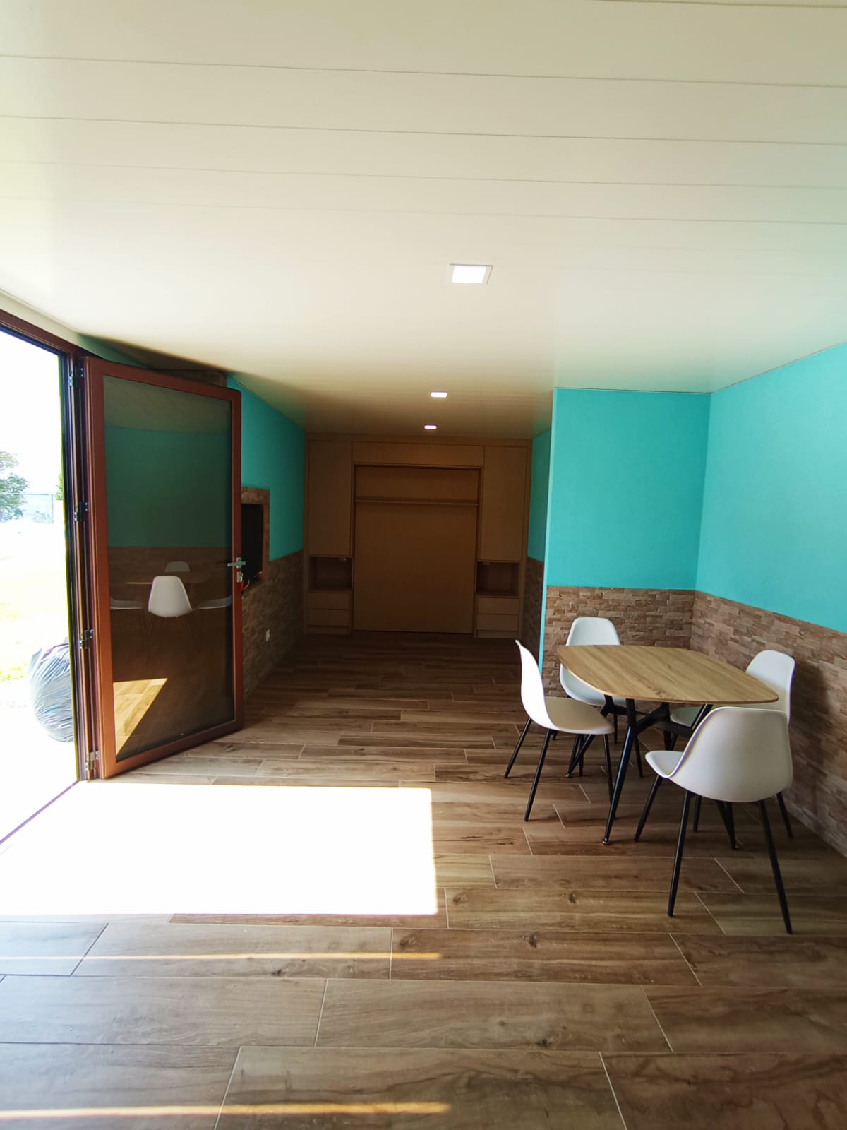 Casa com piscina perto das cascatas