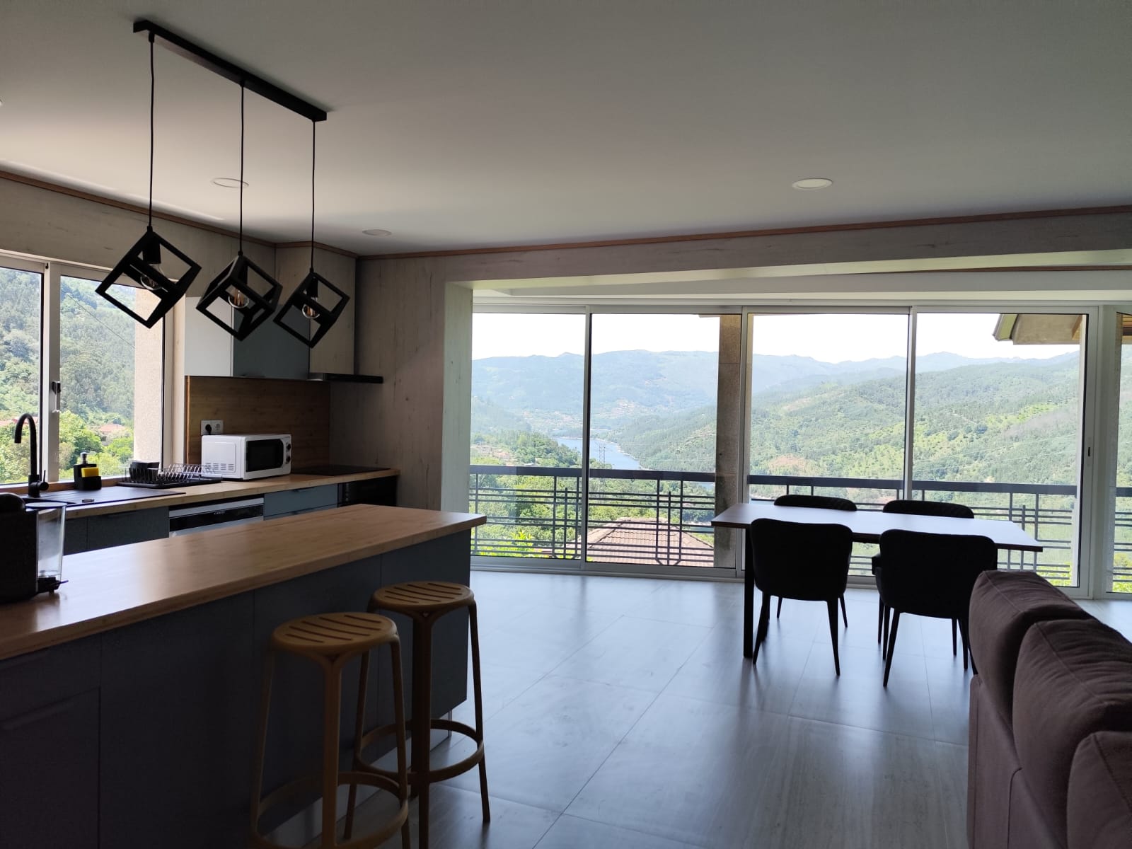 Villa T2 com piscina privada na Caniçada