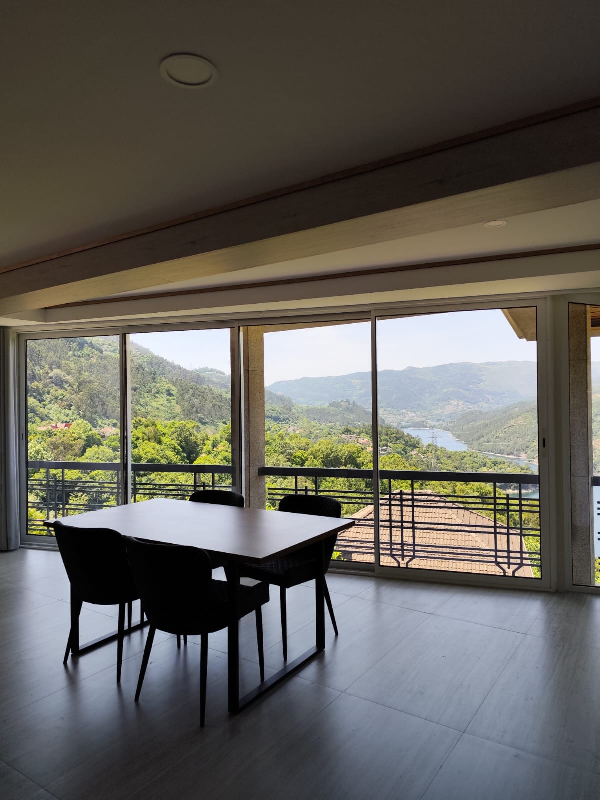 Villa T2 com piscina privada na Caniçada